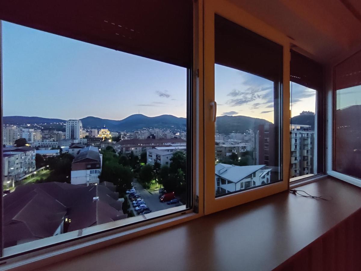 Cosy 2-Bedroom Apartment With An Amazing Panorama Deva Dış mekan fotoğraf